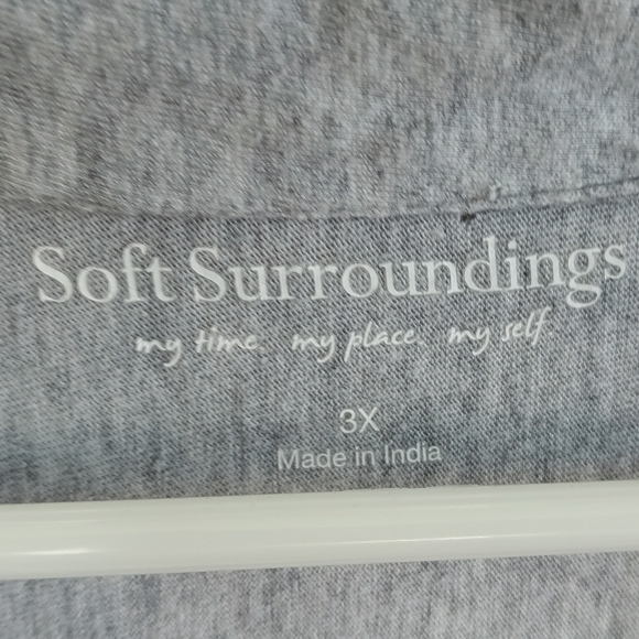 Soft Surroundings Gray Embroidered Button Down Shirt Floral Western Boho Plus 3x - Picture 8 of 10